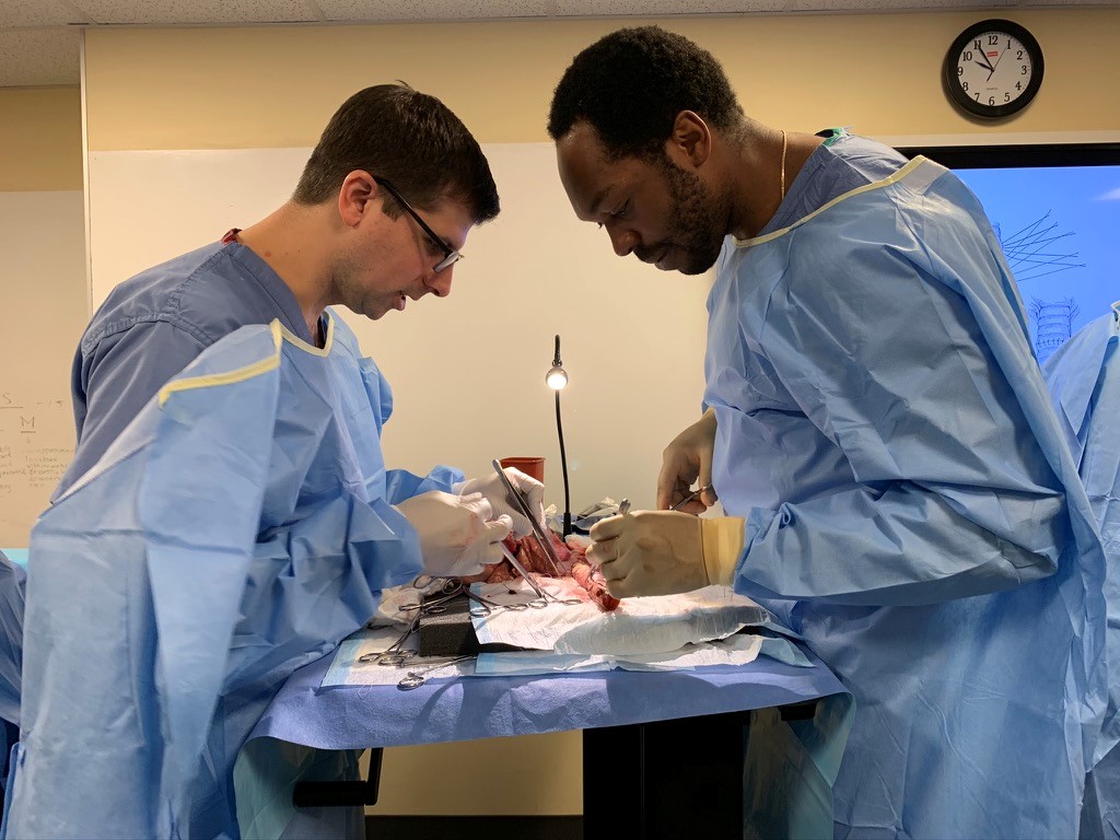Jarrod Predina, MD, and Asishana Osho, MD, at a tracheal surgery simulation session Jarrod Predina, MD, and Asishana Osho, MD, at a tracheal surgery simulation session